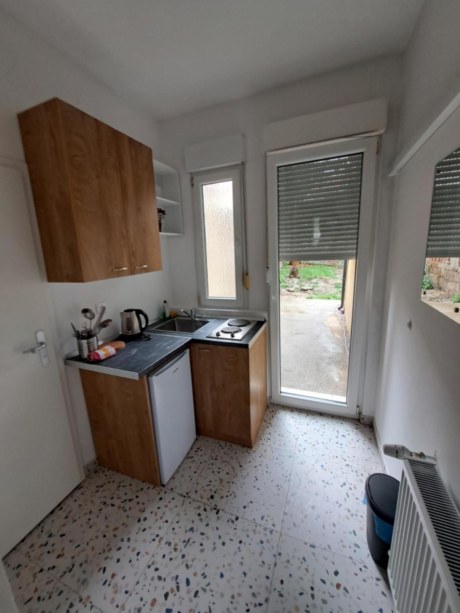 זאגרב Hostel Temza מראה חיצוני תמונה
