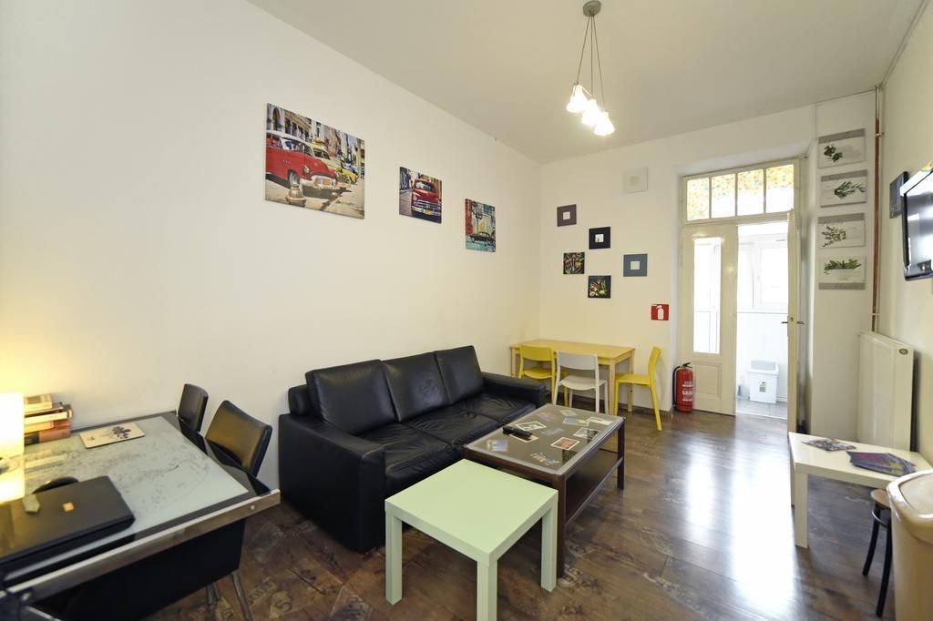 זאגרב Hostel Temza מראה חיצוני תמונה