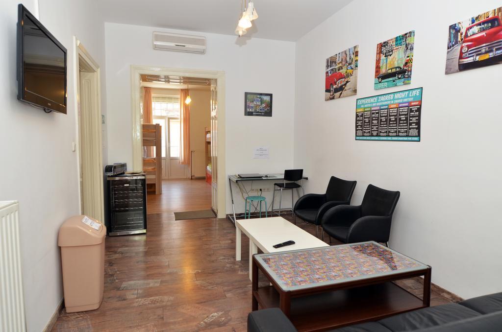 זאגרב Hostel Temza מראה חיצוני תמונה