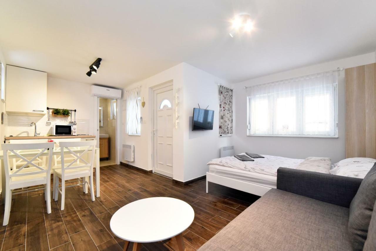 זאגרב Hostel Temza מראה חיצוני תמונה